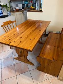 Tavolo e panca di pino