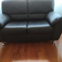 DIVANO IN ECOPELLE 2 POSTI