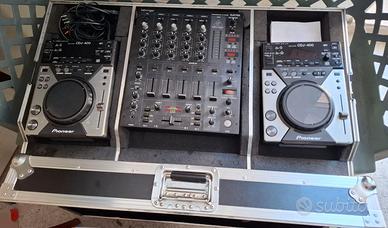 Cdj 400 Pioneer +behringher djx750+case (garanzia)