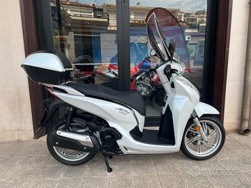 Honda SH 300 i (2018)