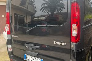 Renault Trafic 9 posti