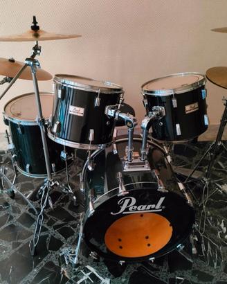 Batteria Pearl World Series Nera + Piatti