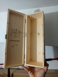 Scatola di legno portavino