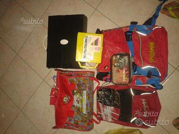 Zainetto astuccio batman,regoli, sacca Madagascar