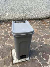 Bidone spazzatura
