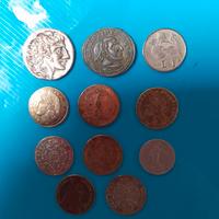 11 Riproduzioni di monete