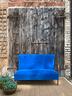 divano-primi-900-ciliegio-massiccio-velluto-blu