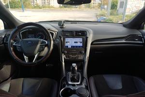 Ford mondeo ST LINE