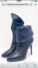 Tronchetto nappa nero Dibrerae