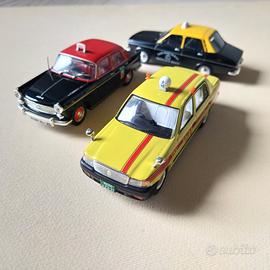 Peugeot 404 +Toyota crown + Omaggio scala 1:43