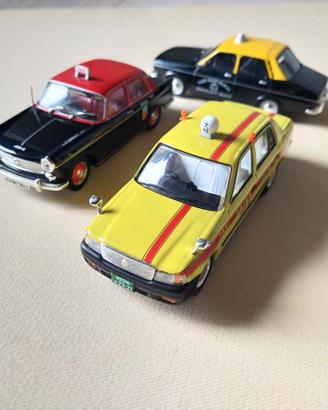 Peugeot 404 +Toyota crown + Omaggio scala 1:43