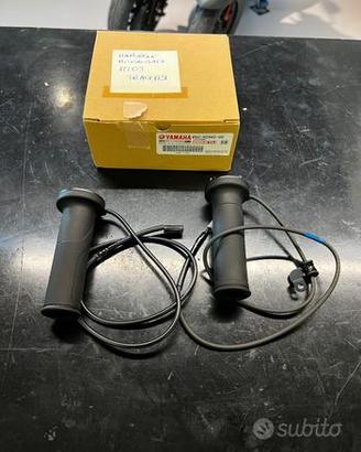manopole riscaldate originali Yamaha Tracer 9