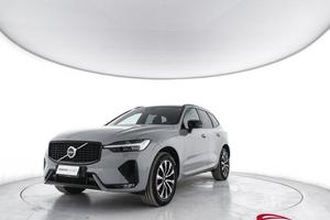 VOLVO XC60 2.0 b5 Plus Dark awd auto