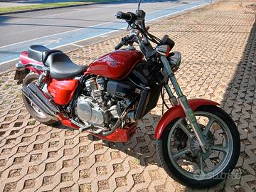 Honda VF 750 - 1988