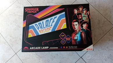 Lampada a terra Stranger Things