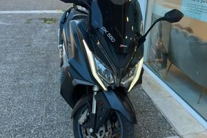 Kymco Ak550