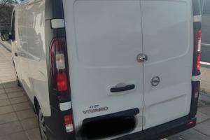 Furgone Opel Vivaro