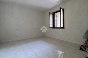 CASA DI CORTE A SEDRIANO