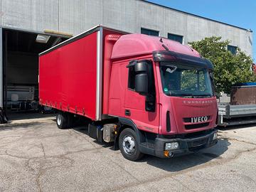 Iveco Eurocargo 80E22P centinato cabina letto