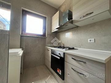3 LOCALI A BANCHETTE