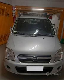 auto opel agila 1000