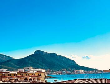 A Golfo Aranci 150mt dal mare con vista mare