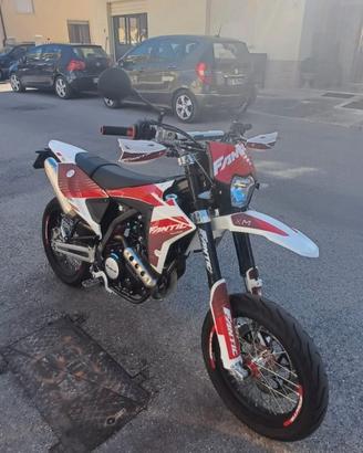 Fantic Motard 125 - 2024 4 tempi