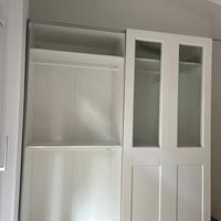 Armadio bianco nuovo