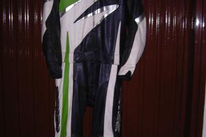 Tuta spidi divisibile