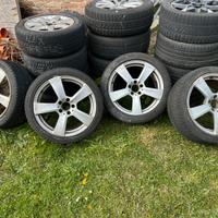 4 cerchi con gomme 235/45 R18 per mercedes