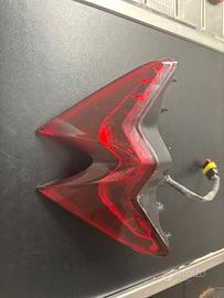 Faro posteriore Tuono v4 rsv4 tuono 660 rs 660