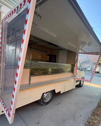 Autonegozio Paninoteca Ambulante Food Truck