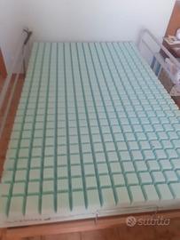 Letto ortopedico con sponde una piazza e mezzo