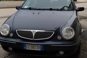 lancia lybra 2000  20v benzina/metano 