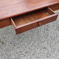 Tavolo in arte povera 