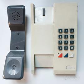 Telefono fisso vintage anni 80 da collezione 