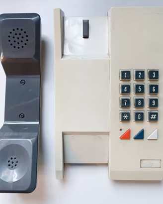 Telefono fisso vintage anni 80 da collezione 