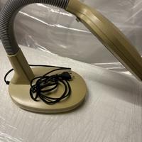 Lampada vintage con corpo flessibile