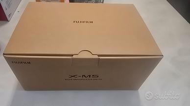 FUJIFILM X-M5 Fotocamera Digitale Mirrorless 26MP,