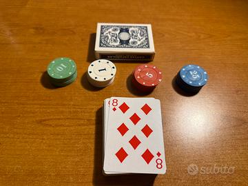 Set di carte da poker con fiches
