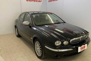 Jaguar X-Type 2.2D cat Executive