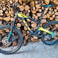 bici gt force 27,5 in carbonio 