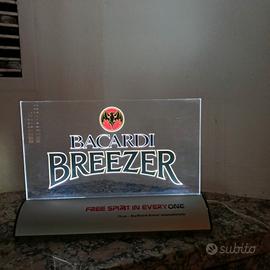 insegna bacardi breezer illuminata 