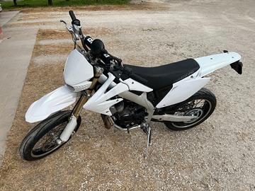 HM 50