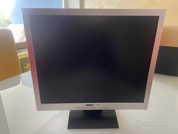 Monitor pc 17 pollici