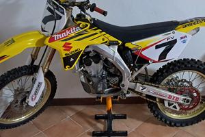 SUZUKI RMZ 250