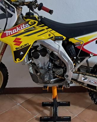 SUZUKI RMZ 250