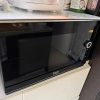 Micronde Hotpoint Ariston 28L