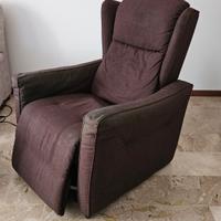 poltrona reclinabile elettrica 