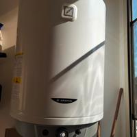 Scaldacqua a gas con accumulo 70litri